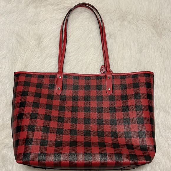 COACH Reversible City Tote with Gingham print & Red - Picture 4 of 12
